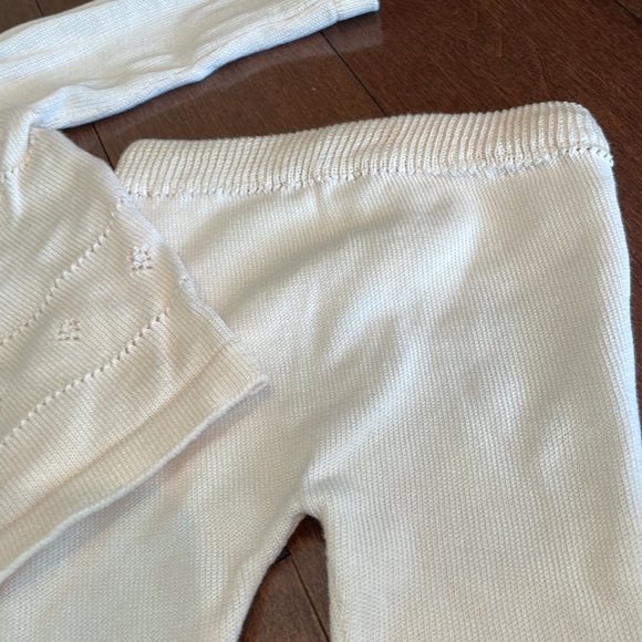 Vintage White Knit Baby outfit - Picture 5 of 5